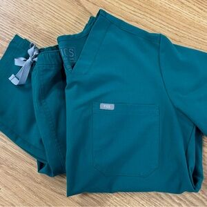 Figs Deep Teal Scrub Ensemble
